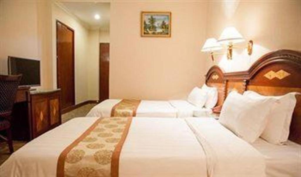 Zhenxing Hotel Шънджън Екстериор снимка