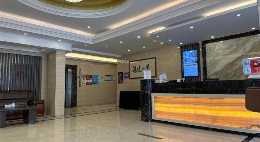 Zhenxing Hotel Шънджън Екстериор снимка