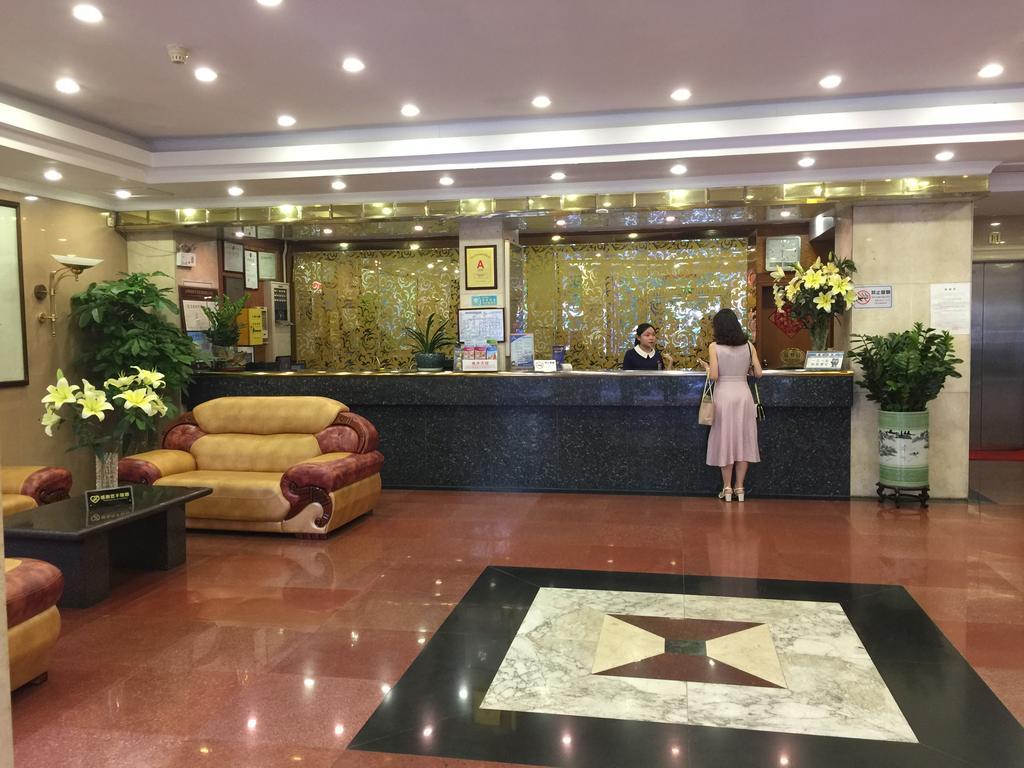 Zhenxing Hotel Шънджън Екстериор снимка