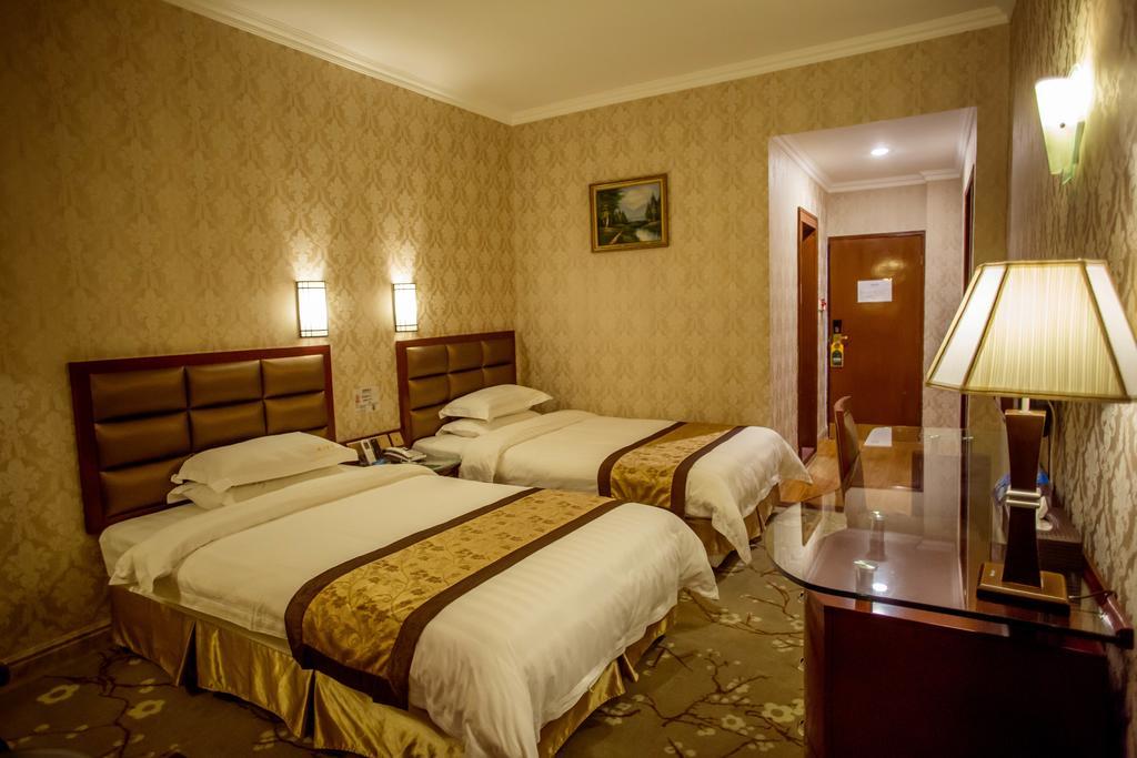 Zhenxing Hotel Шънджън Екстериор снимка